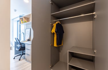 Deluxe En Suite, Broga House, Washington Street Cork, City Centre, Cork - Image 3